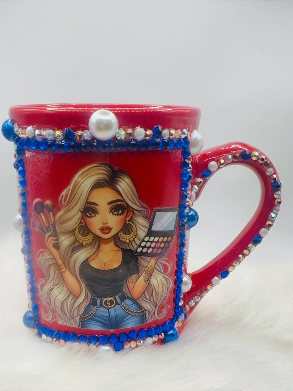 Red Decorative Makeup-Themed Mug